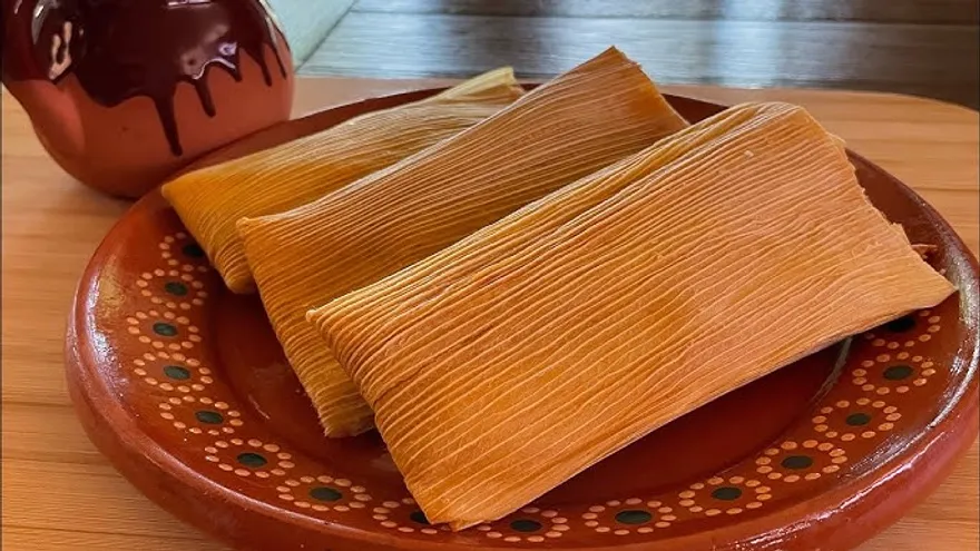 Tamales de chiles colorados