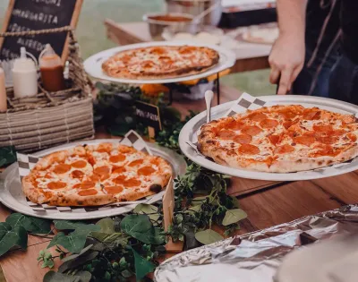 Foto de Pepe’s Stonebaked Pizza