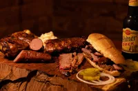 ¿De vacaciones en Brownsville? Aquí tres opciones preferidas por los locales que te van a sorprender: Longhorn Cattle Company, Madeira y Dirty Al's — Gastronomía en Monterrey, Nuevo León