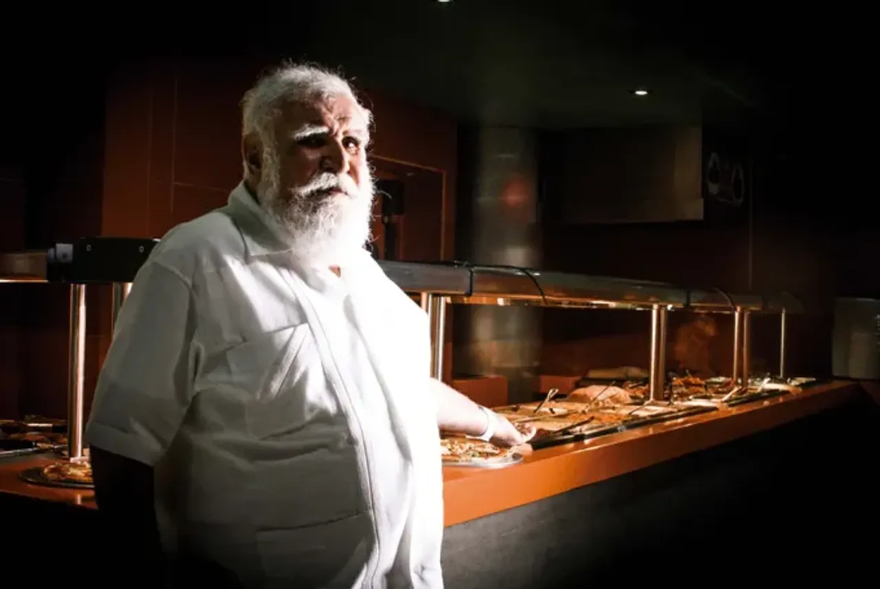 Héroes del servicio Coca-Cola. "Don Humberto comenzó el buffet por una corazonada", la historia del origen de Josephino's