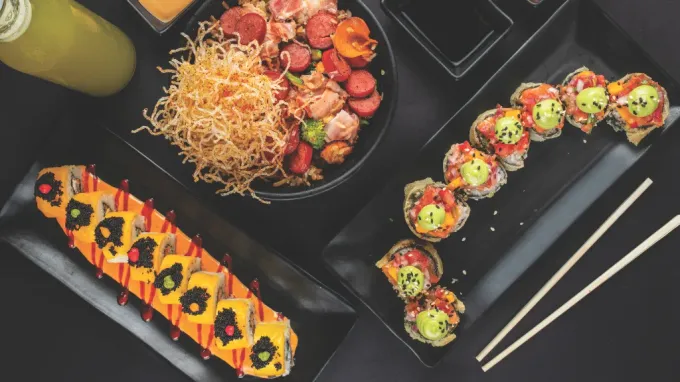 ¿Rollos de sushi al 2x1? Aquí 10 opciones en toda el área metropolitana.
