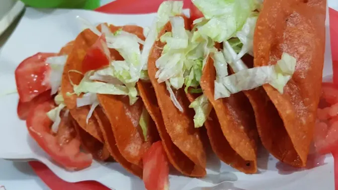 De un carrito frente a una alberca pública, a ser uno de los platillos más populares de Nuevo León