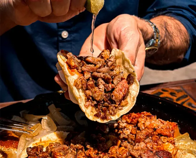 Alejandro Campbell, experto en bienes raíces restauranteras, nos comparte qué viene para NL en estos meses