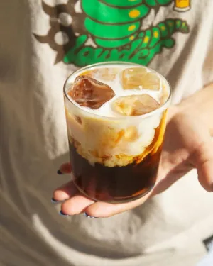 Cafés de NL. 3 propuestas en Distrito Tec enfocados en crear, cada uno, su propia bebida icónica: pour over, matchas y tés