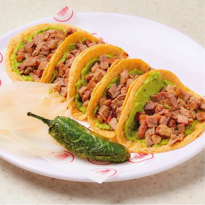 Taquerías icónicas. 5 razones para visitar Tacos Keyon y probar uno de los mejores trompos de Monterrey