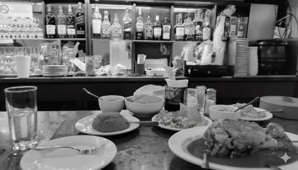 Ruta de las cantinas. El Arbolito: sólo hombres, chamorro de puerco, cortadillo y cerveza desde 1947 en la Colonia María Luisa