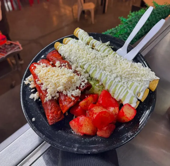 Grand Park: foodtrucks en Puerta de Hierro con juegos, música en vivo, antojitos, mariscos, comida oriental, barbacoa, hot dogs gigantes y hasta comida venezolana