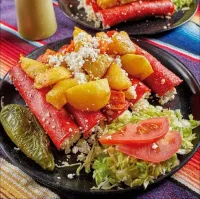 Concentrado de antojitos mexicanos en San Nicolás. 7 opciones tan solo en Las Puentes: enchiladas, flautas, tacos dorados, tostadas y más