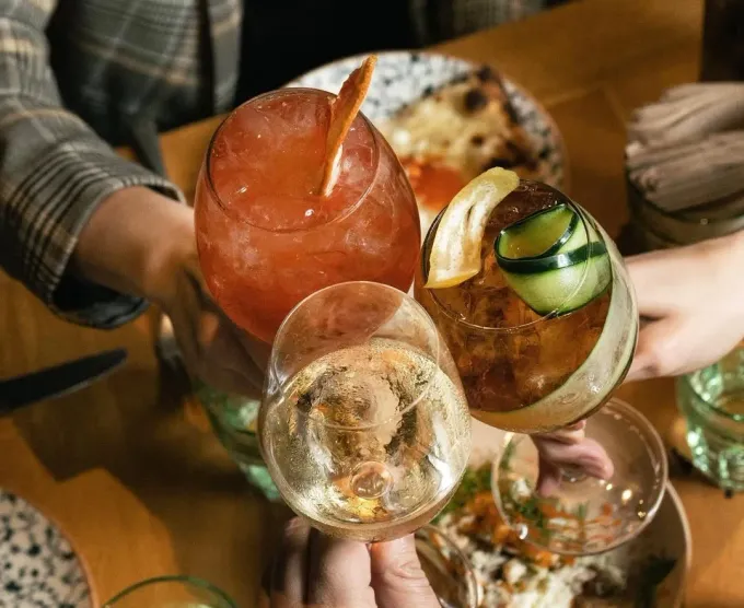 Vanessa Sierra: "En Café Laurel hay opciones vegetarianas y ligeras para cenar sin romper la dieta"