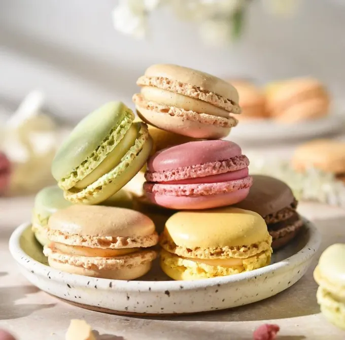 Tomó más de 10 años para que tuviéramos opciones de macarons además de Theurel & Thomas en NL. Aquí 3 opciones