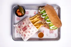 Pierna de puerco, aguacate, lechuga, tomate y crema: los ingredientes que hacen de la Torta Bernal Original un "Platillo Icónico de Nuevo León"