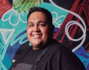 Raíces, familia y asado de puerco: La pasión culinaria que define a Ricardo Solano