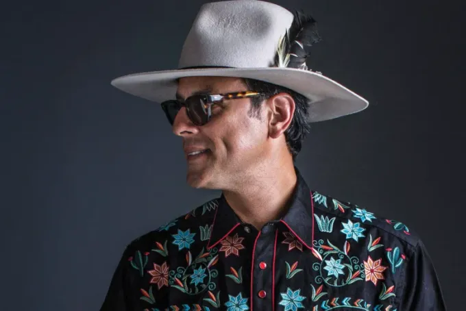 Clemente Castillo de regreso al Restaurant