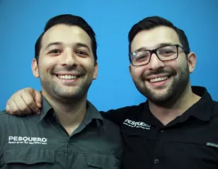 Carlos y Roberto Bello. Pesquero: Herencia de tres generaciones dedicadas a la riqueza del Golfo