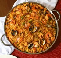 Comida española y paellas con sazón casero para comer ahí o para llevar: Las Paellas de Fermín y Galería de Paellas Dora Elsa. 2 opciones —de toda la vida— en SP