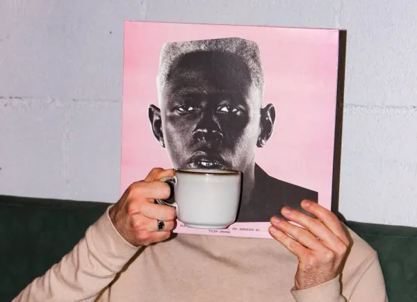 Cafés independientes de NL. 4 lugares en MTY y SPG que mezclan lo retro con el café: venta de vinilos, buena música, bebidas especiales y ambiente 'pet-friendly'