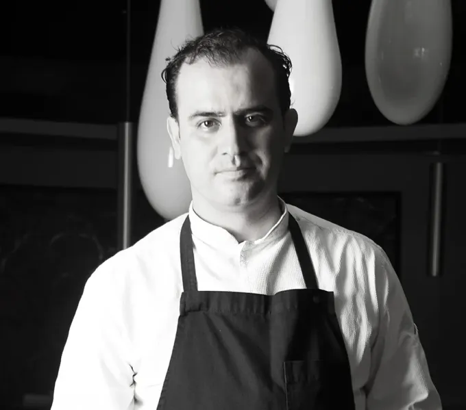 Jonatán Gómez Luna, la responsabilidad de la Estrella Michelin: evolución, producto y la nueva era del vino mexicano