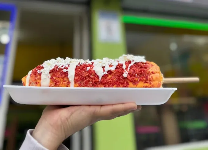 Los catadores de elotes de Santa Catarina nos dijeron que estos 4 puestos son los más reconocidos y populares de la zona. A veces hasta se les termina el elote