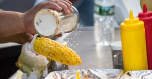 Ruta de mercados. Callejero: desde 2015, un mercado un dominguero en zona Tec, con comida de todo México, actividades culturales y música en vivo