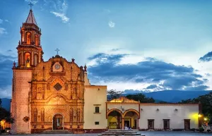 Recorridos por NL. “El que vino a Arteaga y no probó asado de mezquite, no vino". Una guía por Coahuila: sabores tradicionales, carnitas y licor de manzana