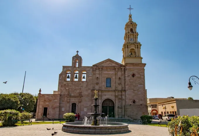 Recorridos por NL. Las glorias y los dulces de leche quemada, la aportación de Linares a nuestra gastronomía regional. Una ruta por restaurantes y locales históricos