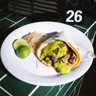 Aquí las 4 taquerías nuevas en SPG y MTY: tacos gourmet con mucho aguacate, trompo y bistec tradicional, con especialidad en barbacoa y la de guisos variados — Gastronomía en Monterrey, Nuevo León