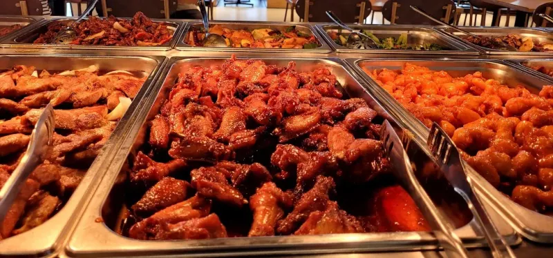 Los buffets de sushi y comida asiática se están multiplicando en MTY, ¿será una respuesta a nuestra fascinación por la cultura oriental o solamente es moda pasajera?