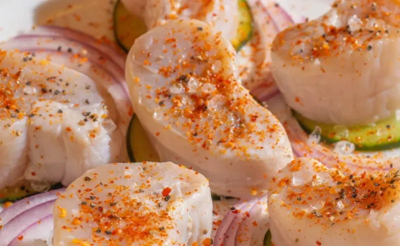 A veces hace tanto calor en Monterrey que algunos regios prefieren elegir un restaurante por su aire acondicionado en lugar del tipo de comida que ofrecen