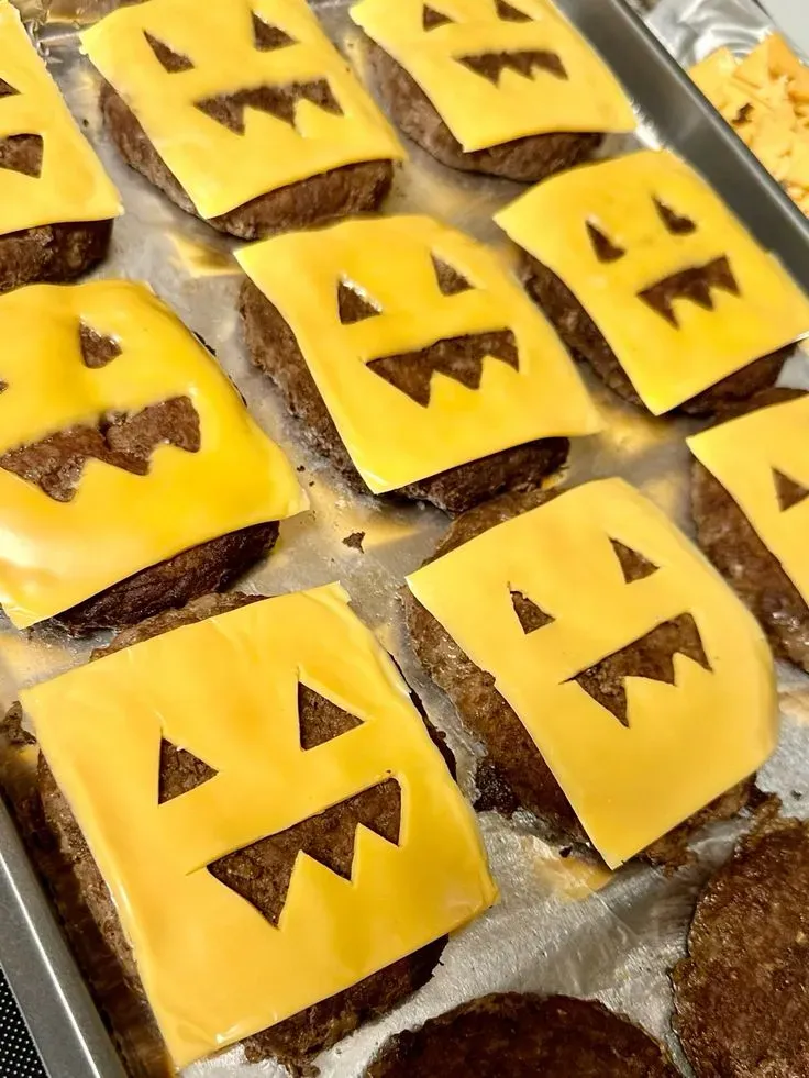 Guía para impresionar. ¿Ya tienes plan para Halloween? Aquí 10 ideas fáciles para elevar los snacks de tu fiesta y convertirla en una escena de terror