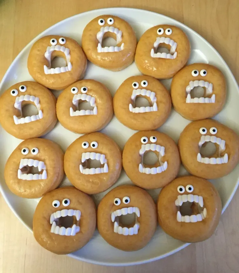 Guía para impresionar. ¿Ya tienes plan para Halloween? Aquí 10 ideas fáciles para elevar los snacks de tu fiesta y convertirla en una escena de terror