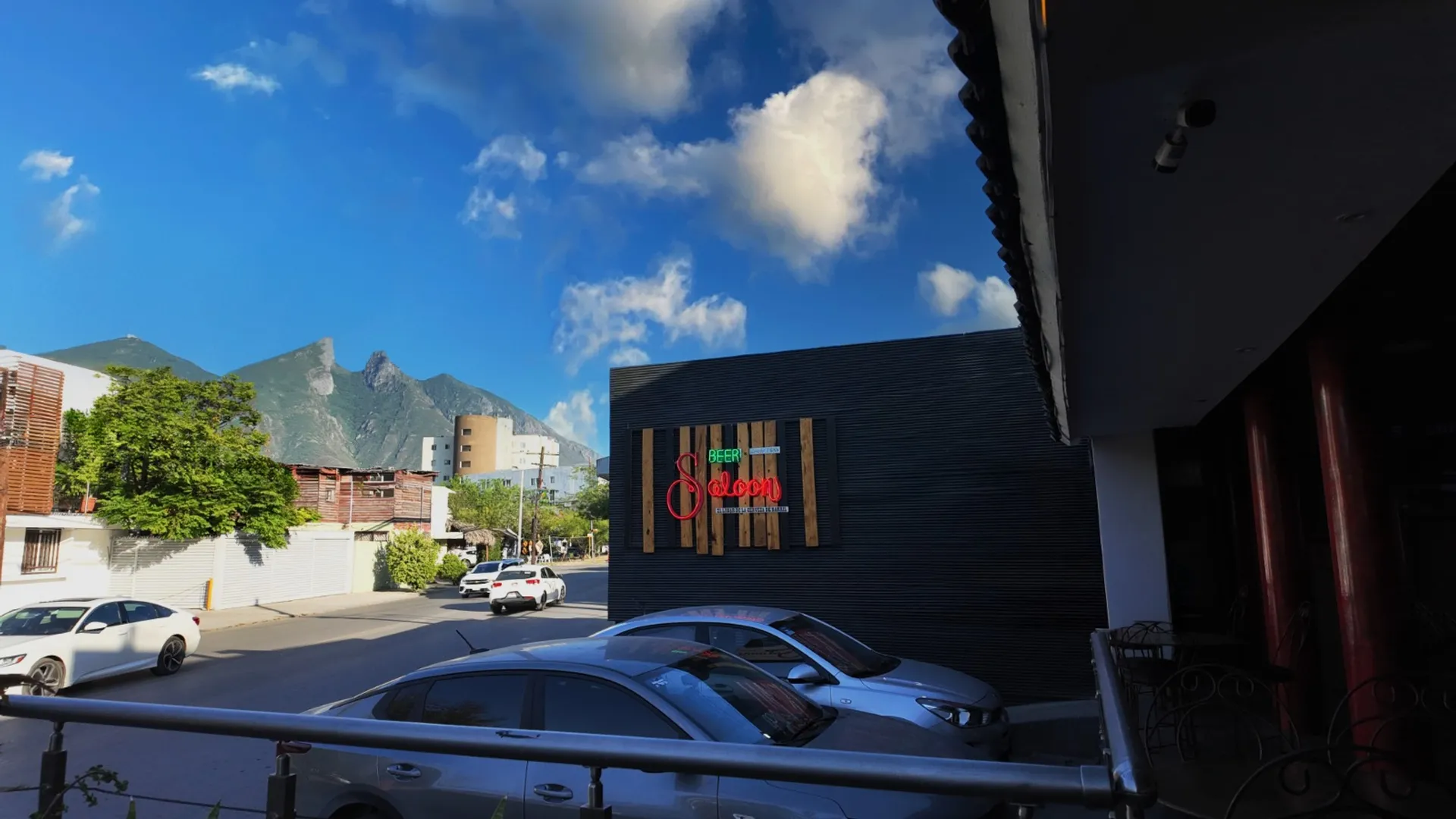 Beer Saloon - Imagen 1