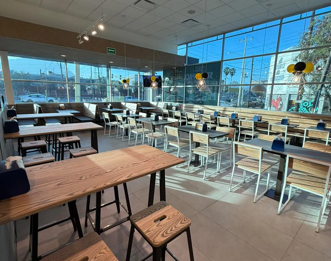 Carl's Jr - Imagen 1