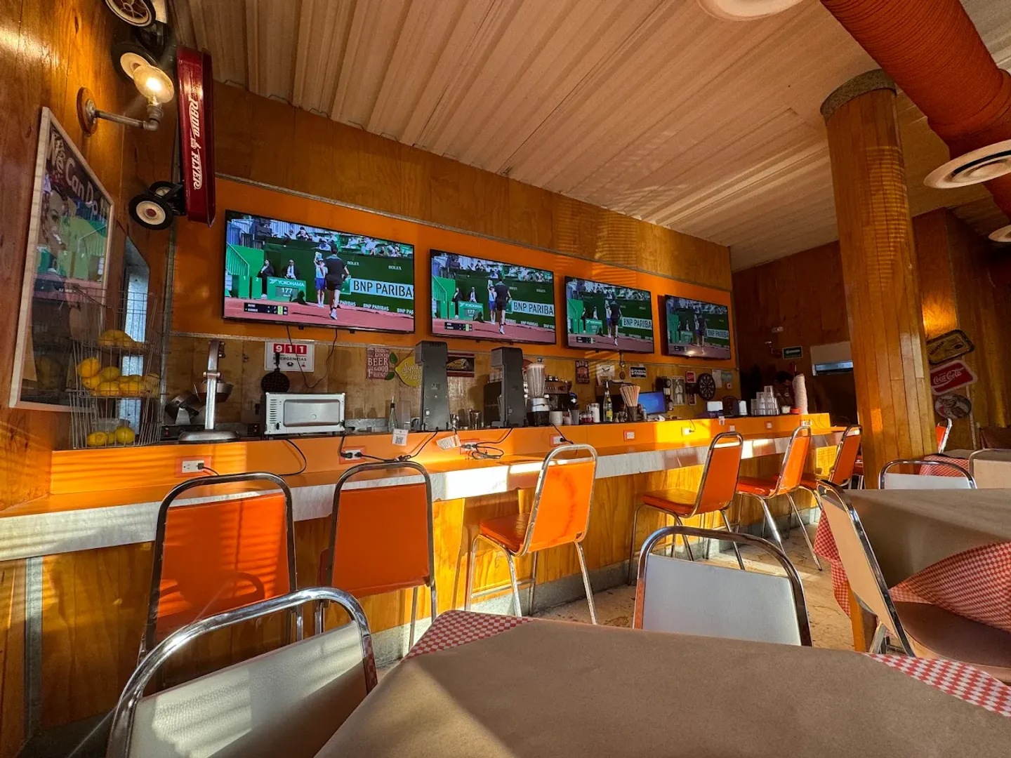 Meme's Diner - Imagen 1