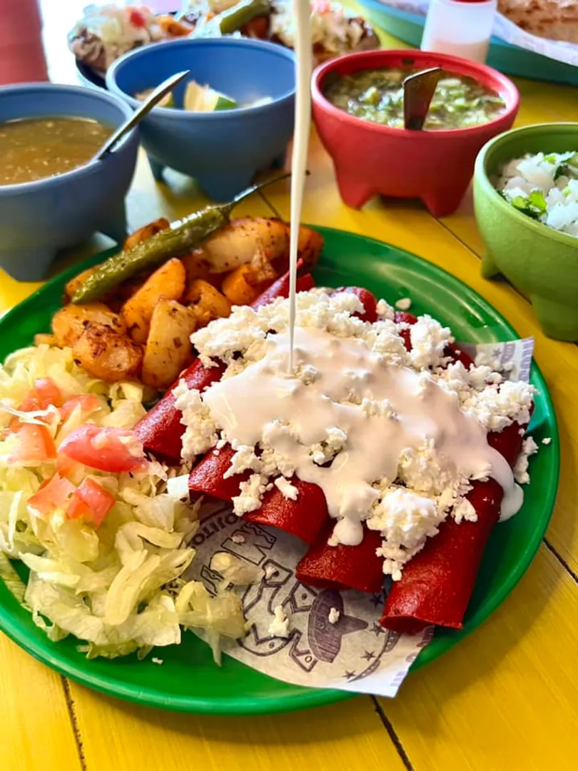 Antojitos Las 5 Marías