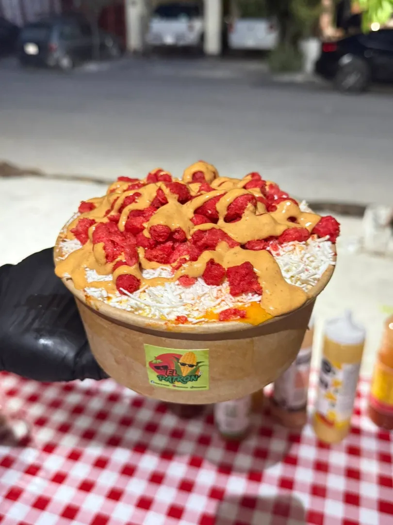 Elotes "El Patrón"