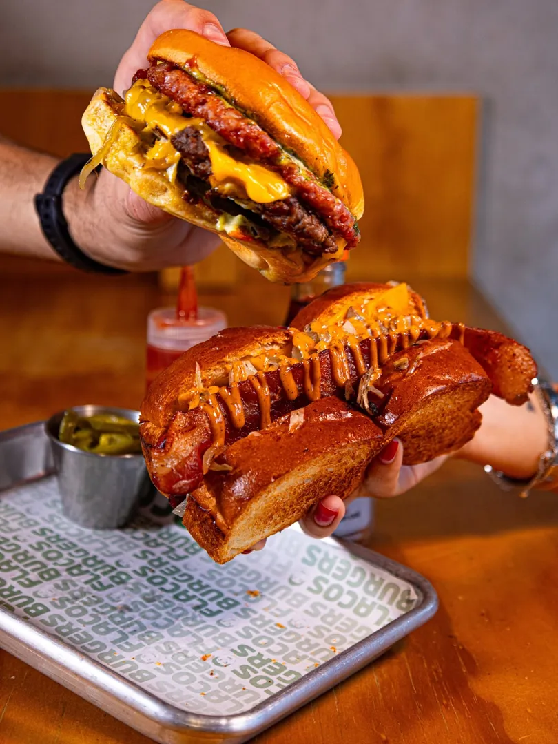Flacos Burgers, restaurante en Nuevo León