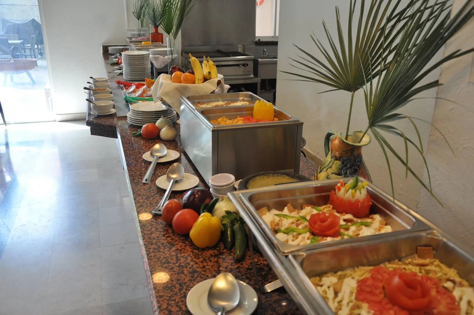 Luna Rica Cafe & Grill