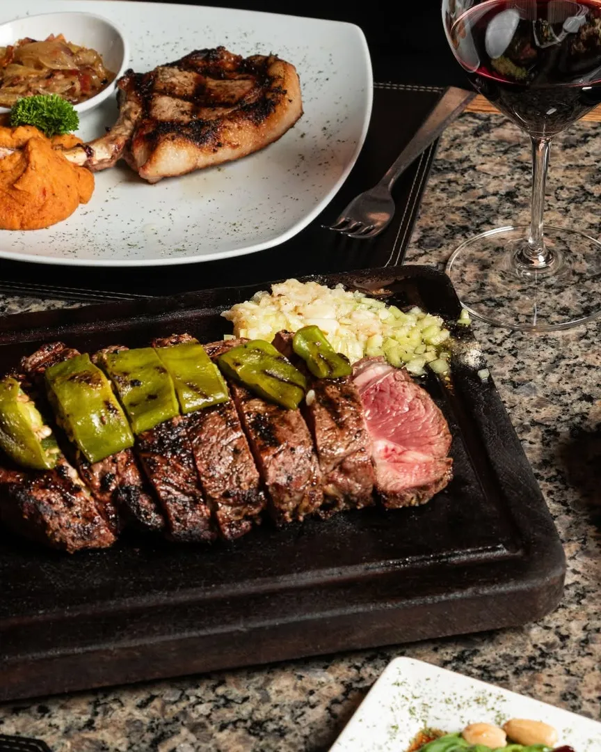 Mochomos, restaurante en Nuevo León