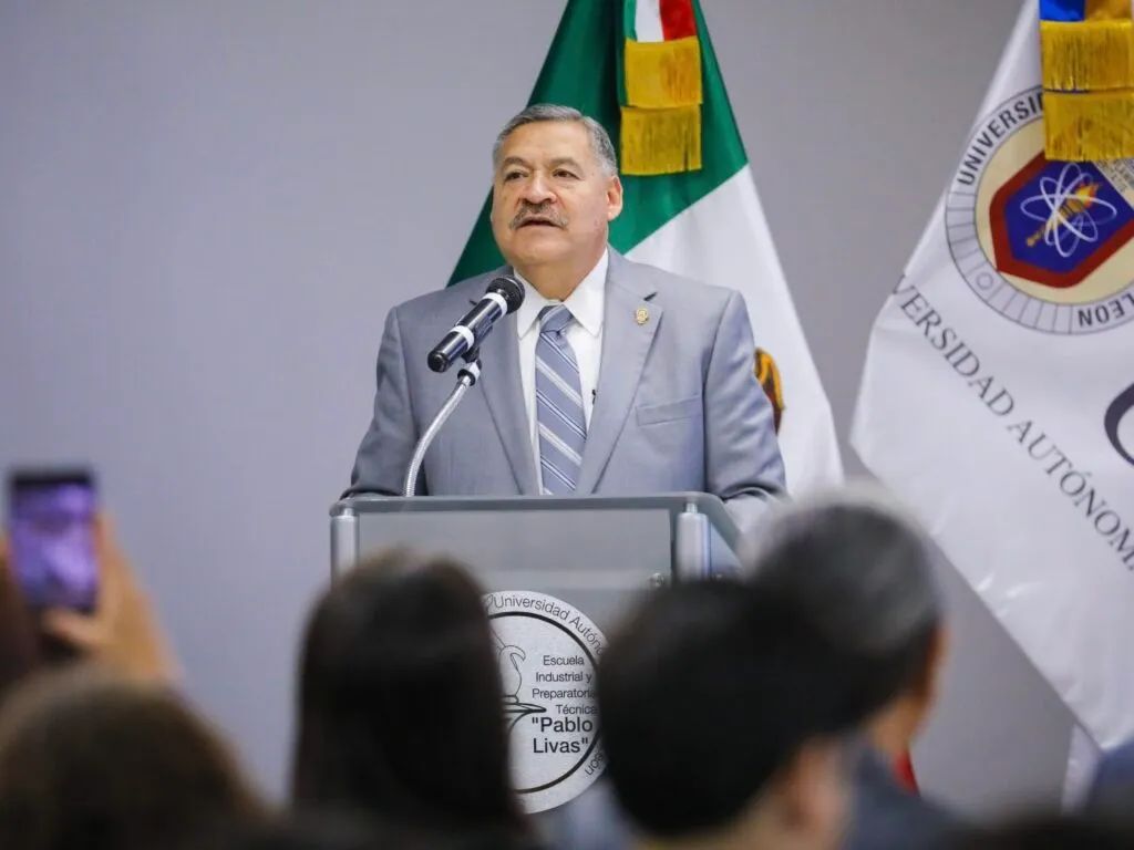 Inaugura UANL centro evaluador de competencias laborales