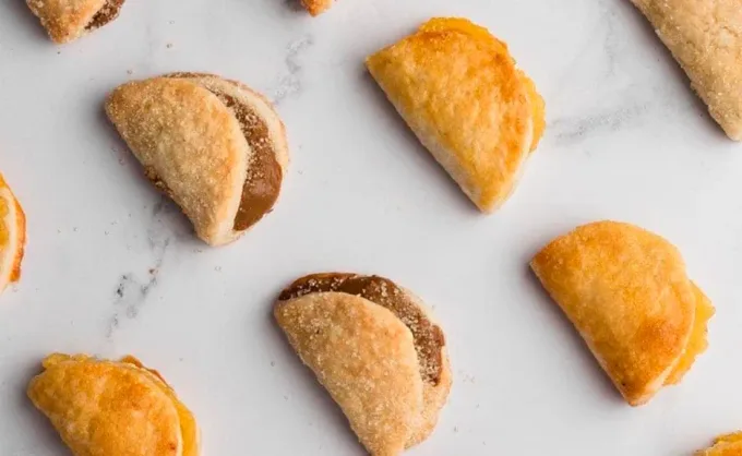 71 años siendo la empanada de cajeta más emblemática de Monterrey.