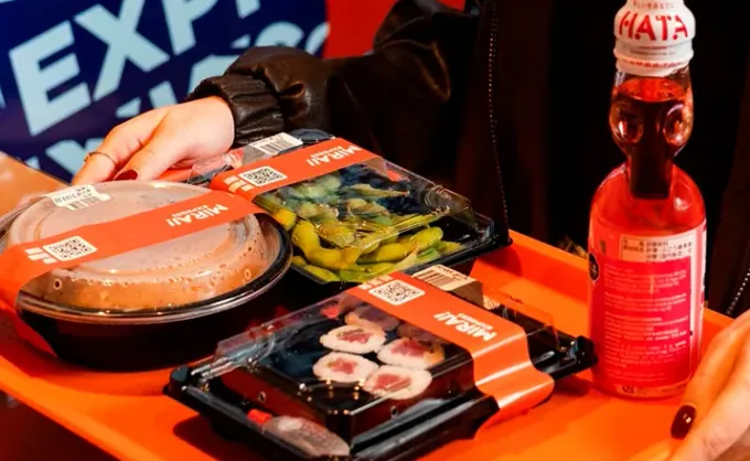 Konbini, el concepto que revolucionó la comida rápida en Japón, comienza a llegar a Monterrey. Mirai Express como pioneros