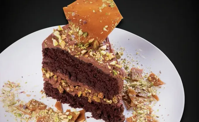 4 pasteles de chocolate decadentemente deliciosos y quintaesencialmente sampetrino.