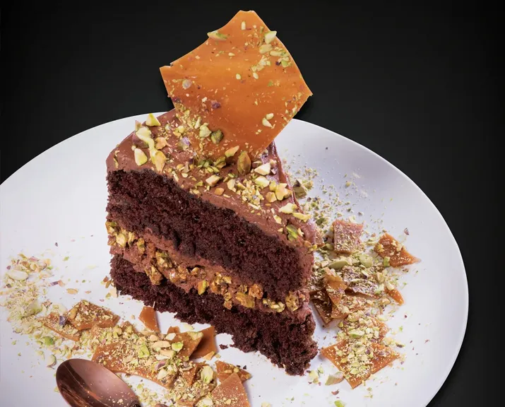 4 pasteles de chocolate decadentemente deliciosos y quintaesencialmente sampetrino.