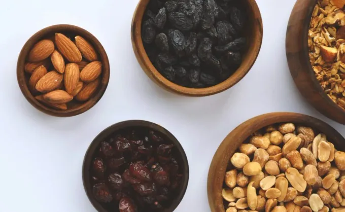 Si andas en búsqueda de snacks saludables, aquí los 4 lugares donde se venden los mejores.