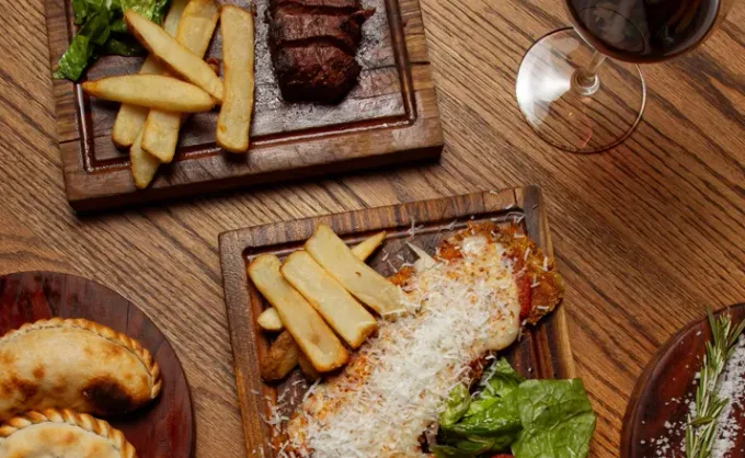 ¿Cansado de tanto trabajo? Aquí 3 opciones high-end para el "viernes chilango"