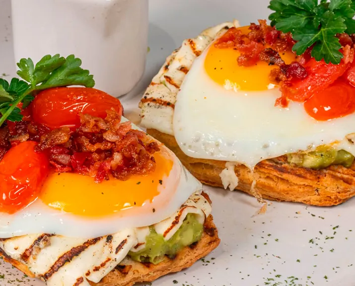 Tim Hortons, Vips y La Postrería 77 con promociones 2x1 y combos económicos en desayunos para esta semana.