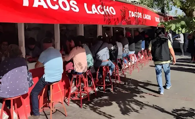 Lacho: los tacos que "paran el tráfico porque están bien buenos", tienen 34 años y más de 3,000 reseñas positivas. ¿Ya fuiste?