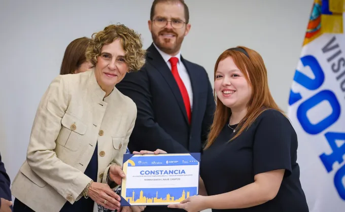 Viajarán 12 alumnos a Inglaterra con apoyo de la Fundación y Bécalos — Gastronomía en Monterrey, Nuevo León