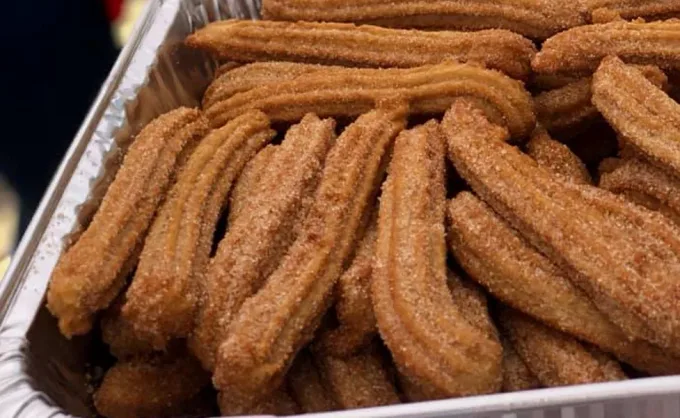 Como que se quiere acercar la temporada de churros. Aquí clásicos y creativos... para escoger