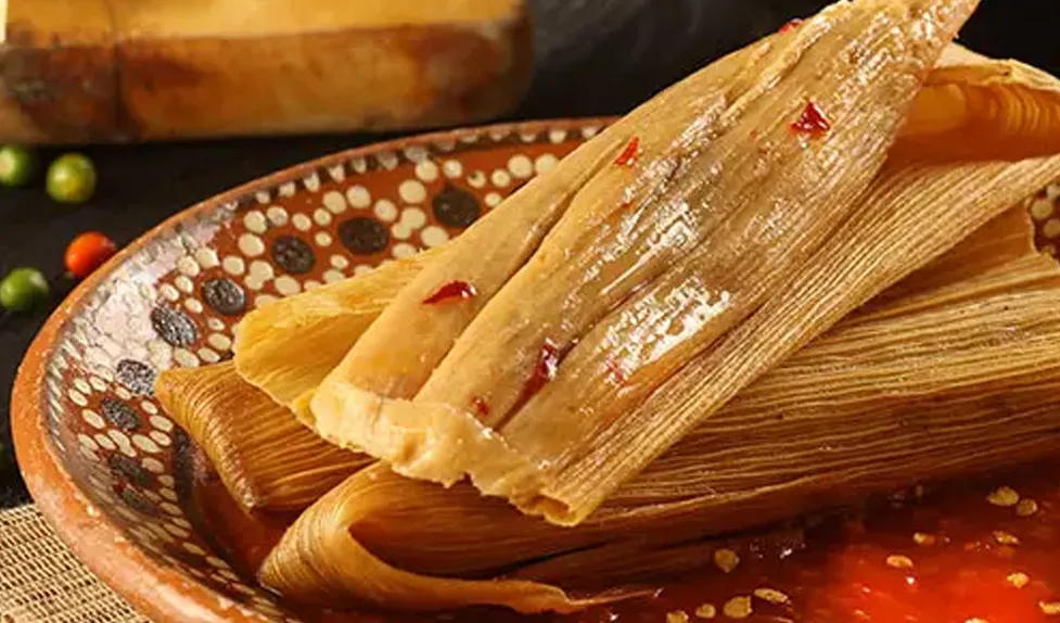 Tamales "de toda la vida" hechos en Nuevo León.  Aquí 150 años de historia sumados en 4 marcas legendarias